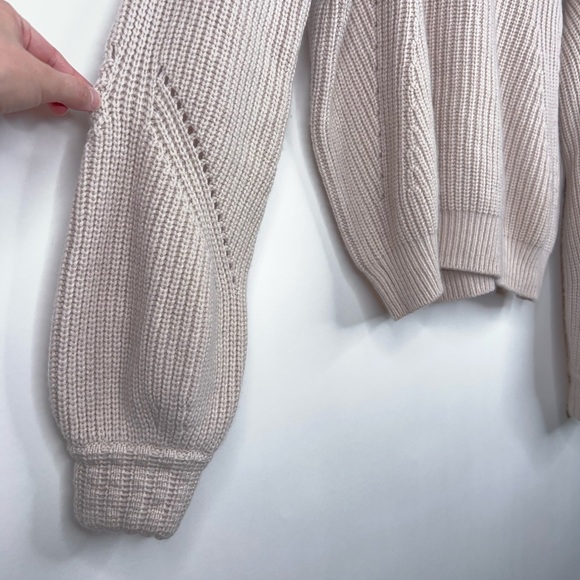 Athleta Wool Cashmere Cream Knit Sweater Crew Neck Neutral Cozy Cropped Small - Picture 6 of 11